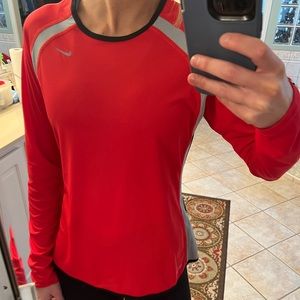 Nike long sleeve dry fit shirt